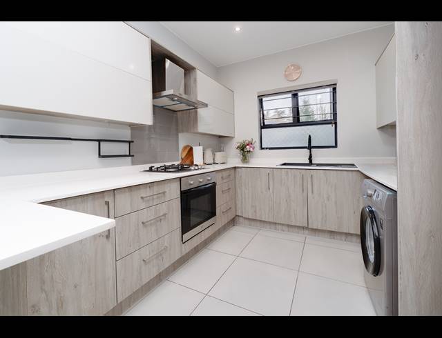 2 BEDROOM APARTMENT FOR SALE IN BROADACRES